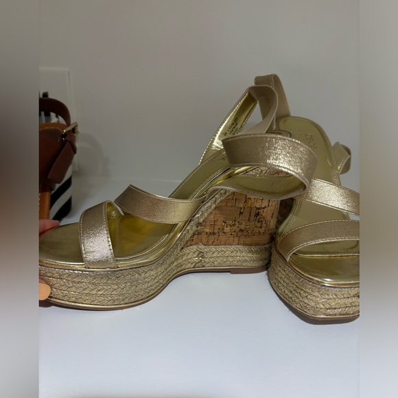 ASOS Wedge Heels - Picture 2 of 4